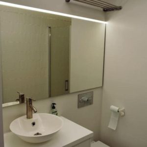 STUDIO IN THE CENTER, CITY & SEA VIEWS 185112986
