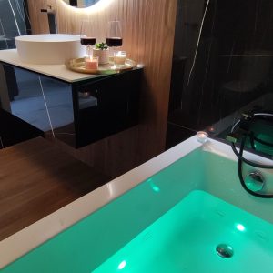 Estudio con jacuzzi y vistas al mar en el centro de Alicante