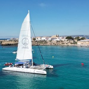catamaran tabarca island